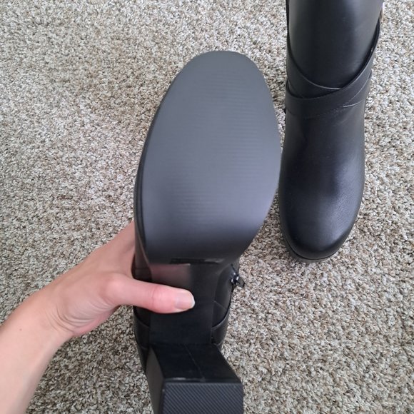 Lulus Dalore Black Platform Buckle Ankle Booties - Picture 4 of 6